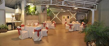 The Central Court Hotel