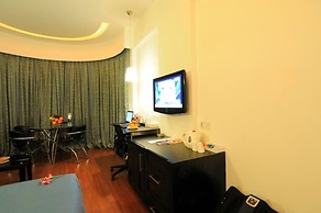 The Central Court Hotel