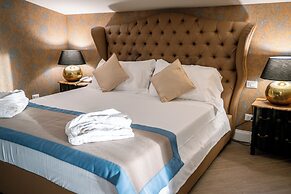 Marina Holiday Hotel & Spa