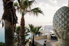 Marina Holiday Hotel & Spa