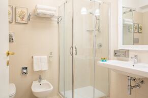 Marina Holiday Resort & Spa