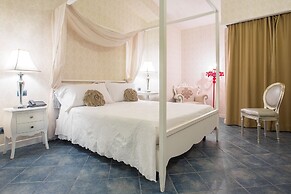 Marina Holiday Resort & Spa