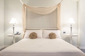 Marina Holiday Resort & Spa