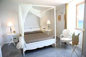 Marina Holiday Resort & Spa