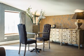 Marina Holiday Resort & Spa