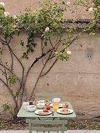Alfred Hotels Beaune La Madeleine