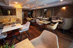 Mama's Design & Boutique Hotel