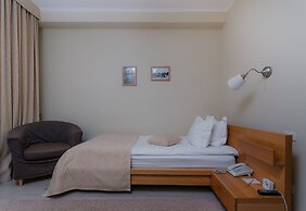 Business Hotel Avrora