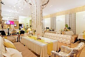 Business Hotel Avrora