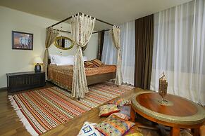 Business Hotel Avrora