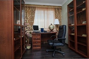 Business Hotel Avrora