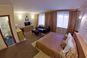 Business Hotel Avrora