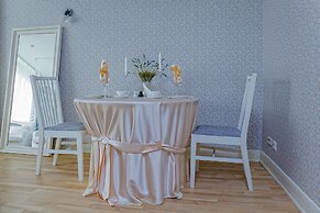 Business Hotel Avrora