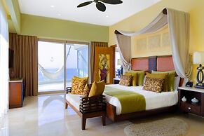 Garza Blanca Preserve Resort & Spa