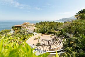 Garza Blanca Preserve Resort & Spa