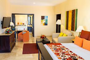 Garza Blanca Preserve Resort & Spa