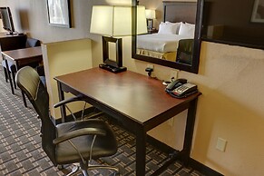 Holiday Inn Express Hotel & Suites Texarkana East by IHG