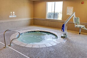 Holiday Inn Express Hotel & Suites Texarkana East by IHG