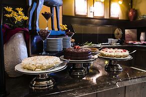 Overton Hotel and Conference Center