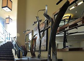 Overton Hotel and Conference Center