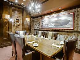 Overton Hotel and Conference Center