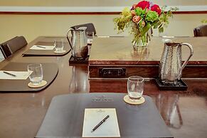 Overton Hotel and Conference Center