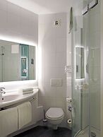 ibis Locarno