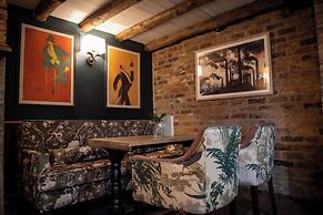 Red Lion Todwick by Chef and Brewer Collection