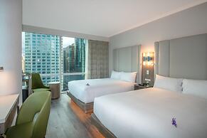 Coast Coal Harbour Vancouver Hotel by APA