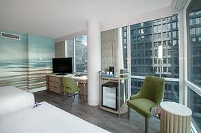 Coast Coal Harbour Vancouver Hotel by APA