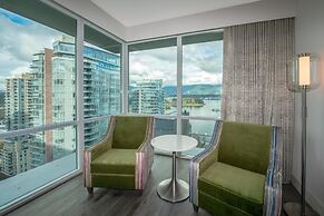 Coast Coal Harbour Vancouver Hotel by APA