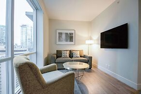 Coast Coal Harbour Vancouver Hotel by APA