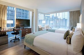 Coast Coal Harbour Vancouver Hotel by APA