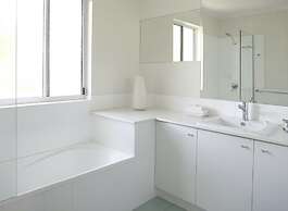 Serenity Apartments Noosa