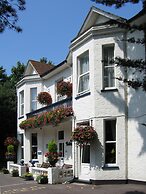 Balincourt Guest House