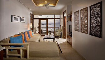 Misibis Bay