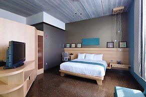 Tulyp, Tapestry Collection by Hilton