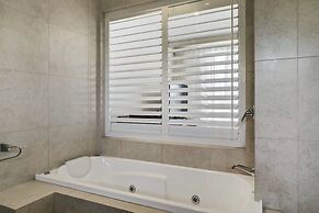 Culgoa Point Beach Resort