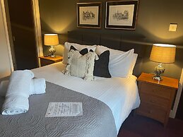 Broadlands Hotel - Adults Only