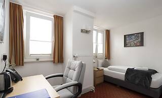 Baltic Hotel