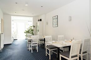 Baltic Hotel