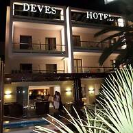 Deves Hotel