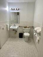 Geary Parkway Motel