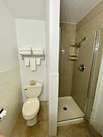 Geary Parkway Motel