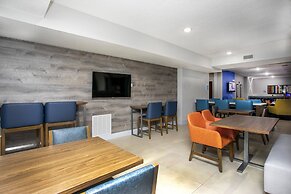 Holiday Inn Express & Suites Jacksonville - Atlantic Beach by IHG