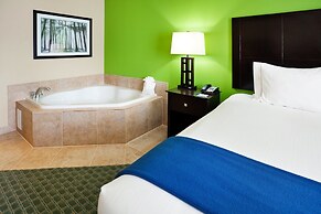 Holiday Inn Express & Suites Newport S by IHG
