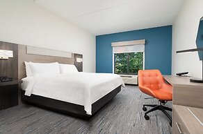 Holiday Inn Express & Suites Newport S by IHG