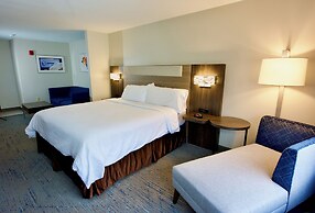 Holiday Inn Express Hotel and Suites St. Charles by IHG