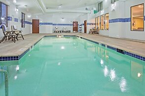 Holiday Inn Express Hotel and Suites St. Charles by IHG
