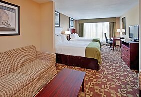 Holiday Inn Express Hotel and Suites St. Charles by IHG